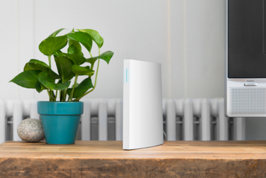 OpenGraph image for techcrunch.com/2017/07/27/i-am-buys-wink-the-smart-home-hub-previously-owned-by-flextronics