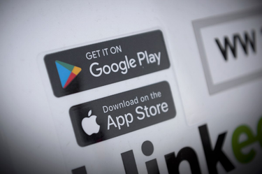 OpenGraph image for techcrunch.com/2022/05/03/app-store-competition-congress/