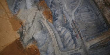 OpenGraph image for theintercept.com/2016/08/22/peabody-hillary-clinton/