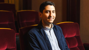 OpenGraph image for variety.com/2022/digital/news/zack-sharf-variety-digital-news-director-1235145540/