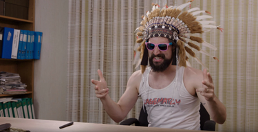 OpenGraph image for walkingeaglenews.com/2018/05/08/video-non-indigenous-suspected-of-trying-to-obtain-status-card-so-he-can-wear-headdress-to-coachella/