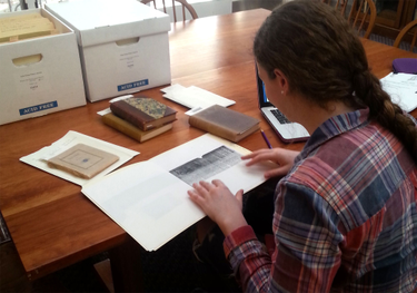 OpenGraph image for wikiedu.org/blog/2016/06/22/make-history-empower-students/