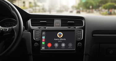 OpenGraph image for apple.com/ios/carplay/