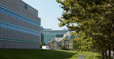 OpenGraph image for bloomberg.com/news/features/2020-09-29/cleveland-clinic-presidential-debate-sponsor-faces-tough-questions-on-race?cmpid=socialflow-twitter-businessweek&utm_content=businessweek&utm_campaign=socialflow-organic&utm_source=twitter&utm_medium=social