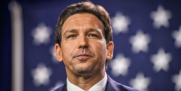 OpenGraph image for businessinsider.com/desantis-pushes-forward-controversial-legislation-ship-migrants-sanctuary-cities-2023-2