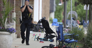 OpenGraph image for cbsnews.com/news/us-gun-violence-shootings-220-killed-july-4-weekend/?ftag=CNM-00-10aab7e&linkId=172032016