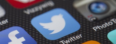 OpenGraph image for cjr.org/the_media_today/twitters-new-privacy-policy-could-clash-with-journalism.php