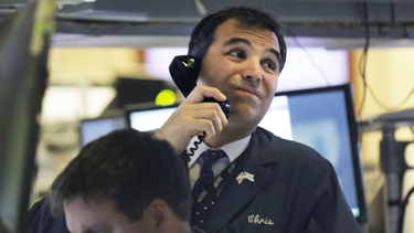 OpenGraph image for cnbc.com/2018/12/21/us-stocks-set-for-lower-week-after-fed-decision-government-shutdown-fears.html