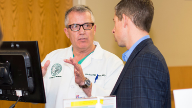 OpenGraph image for cnbc.com/2018/12/27/doctors-are-asking-technologists-from-google-to-shadow-them-before-they-build-medical-apps-.html