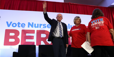 OpenGraph image for commondreams.org/news/2020/03/09/while-biden-says-happy-talk-about-later-sanders-holds-coronavirus-roundtable-medical