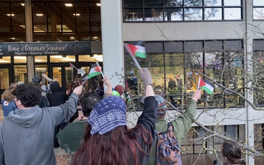 OpenGraph image for cooperpointjournal.com/2024/05/01/tesc-agrees-to-divestment-greeners-say-the-struggle-continues/