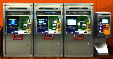 OpenGraph image for curbed.com/2022/08/goodbye-metrocard-machine-friendly-interface.html