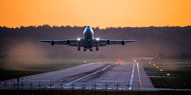 OpenGraph image for derstandard.at/story/2000110232790/flightshaming-ist-ein-hehres-unterfangen-hilft-gegen-die-klimakrise-aber