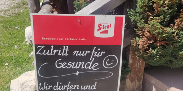 OpenGraph image for derstandard.at/story/2000130829206/wie-wurscht-oesterreich-die-coronamassnahmen-sind