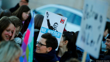 OpenGraph image for dw.com/en/why-is-everyone-in-germany-talking-about-thuringia-and-afd/a-52277013