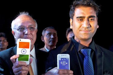 OpenGraph image for engadget.com/2016/06/26/india-4-dollar-smartphone-ships/?utm_content=buffer3962d&utm_medium=social&utm_source=twitter.com&utm_campaign=buffer