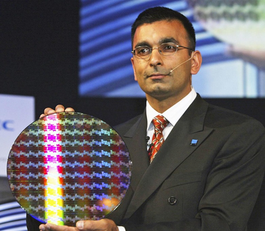 OpenGraph image for engadget.com/2016/07/01/jury-awards-hp-3-billion-in-damages-from-oracle/