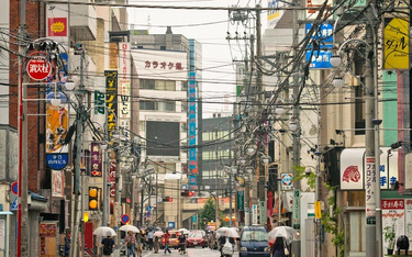 OpenGraph image for engadget.com/2016/08/15/japan-audiophiles-install-own-electricity-poles/