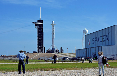 OpenGraph image for engadget.com/nasa-space-travel-pandemic-150016349.html