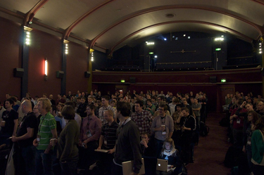 OpenGraph image for flickr.com/photos/remysharp/4125319962/in/pool-fullfrontalconf