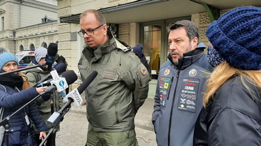 OpenGraph image for francetvinfo.fr/monde/europe/manifestations-en-ukraine/guerre-en-ukraine-matteo-salvini-rattrape-par-son-passe-pro-poutine-lors-de-sa-visite-en-pologne_4999824.html#xtor=CS2-765-%5Bautres%5D-