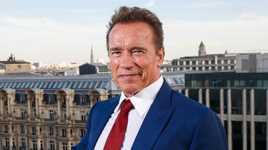 OpenGraph image for hollywoodreporter.com/heat-vision/arnold-schwarzenegger-joins-kung-fury-feature-film-1085102