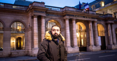 OpenGraph image for hrw.org/news/2016/02/03/france-abuses-under-state-emergency