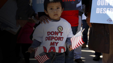 OpenGraph image for hrw.org/news/2016/04/25/us-20-years-immigrant-abuses