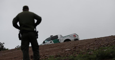 OpenGraph image for hrw.org/news/2019/03/08/us-harassing-journalists-lawyers-activists-border