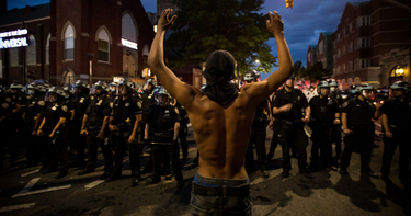 OpenGraph image for huffpost.com/entry/new-york-protests-nypd-riot-journalist-arrest_n_5ed6eb28c5b637216742e215