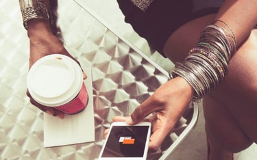 OpenGraph image for igen.fr/ailleurs/2017/06/orange-bank-reporte-son-lancement-100371