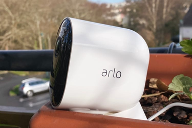 OpenGraph image for igen.fr/tests/2020/01/test-des-cameras-de-securite-arlo-pro-3-112519