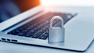 OpenGraph image for insideprivacy.com/financial-institutions/the-cnil-publishes-report-on-blockchain-and-the-gdpr/