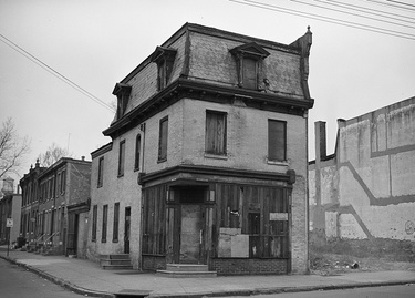 OpenGraph image for jacobinmag.com/2017/03/jack-kemp-hud-acorn-public-housing/