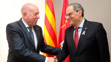 OpenGraph image for larazon.es/local/cataluna/torra-reconoce-a-aran-el-derecho-a-un-referendum-de-autodeterminacion-como-reivindica-para-cataluna-FA22337460/