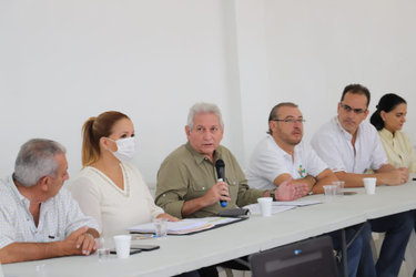 OpenGraph image for lostiempos.com/actualidad/pais/20200322/costas-dice-que-santa-cruz-esta-entrando-tormenta-epidemiologica