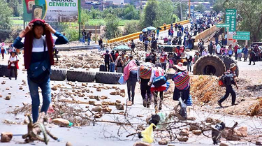 OpenGraph image for lostiempos.com/actualidad/pais/20241017/evistas-ponen-10-condiciones-dialogar-ellas-es-cesar-persecucion-evo