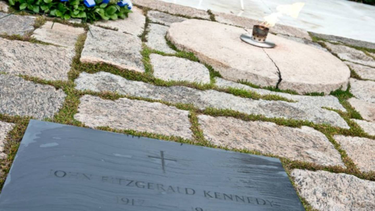 OpenGraph image for mentalfloss.com/article/76866/has-jfks-eternal-flame-ever-been-extinguished?a_aid=45307