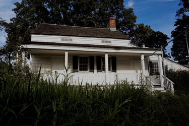 OpenGraph image for messynessychic.com/2018/10/25/edgar-allan-poes-cottage-is-just-sitting-there-in-the-bronx/