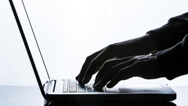 OpenGraph image for n-tv.de/technik/Forscher-finden-massive-Sicherheitsluecken-article22221246.html