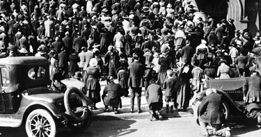 OpenGraph image for nbcnews.com/politics/politics-news/san-francisco-had-1918-flu-under-control-then-it-lifted-n1191141