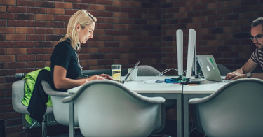 OpenGraph image for netguru.co/codestories/few-tips-that-will-make-your-pwa-on-ios-feel-like-native