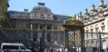 OpenGraph image for nextinpact.com/article/18067/95165-affaire-bluetouff-cour-cassation-consacre-vol-fichiers-informatiques