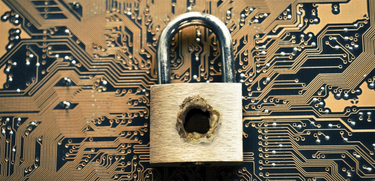 OpenGraph image for nextinpact.com/news/104217-edito-macronleaks-ou-eloge-dune-meilleure-securite-et-chiffrement-echanges.htm