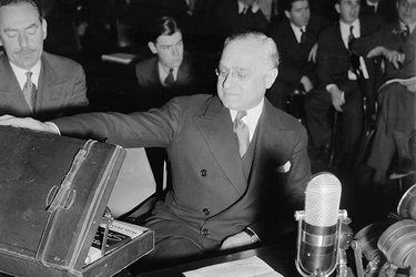 OpenGraph image for nybooks.com/articles/2022/11/03/a-prisoner-of-his-own-restraint-felix-frankfurter-supreme-court/