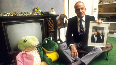 OpenGraph image for nybooks.com/daily/2019/10/17/william-barr-trumps-new-roy-cohn/