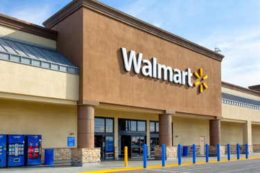OpenGraph image for nydailynews.com/news/national/ny-man-arrested-missouri-walmart-body-armor-weapons-guns-20190809-ozrcp3thxvgpjemztz4gonufsy-story.html