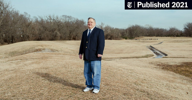 OpenGraph image for nytimes.com/2021/02/16/technology/google-facebook-private-antitrust.html