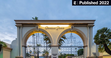 OpenGraph image for nytimes.com/2022/05/29/business/media/paramount-streaming.html?smid=tw-share