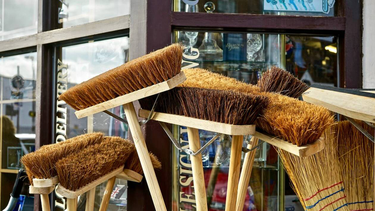 OpenGraph image for ouest-france.fr/bretagne/brest-29200/brest-l-unijambiste-conduisait-avec-un-balai-5414373